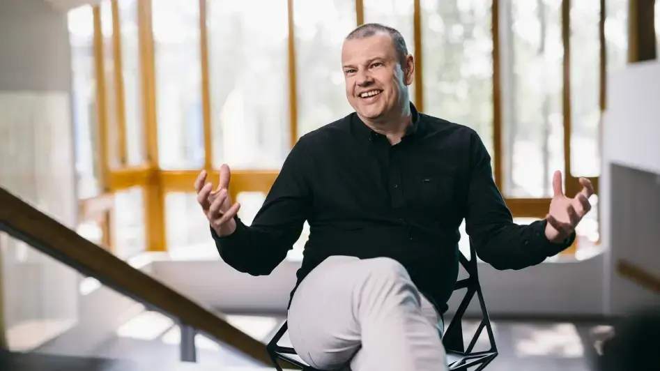 Persistent monitoring Darren Muff